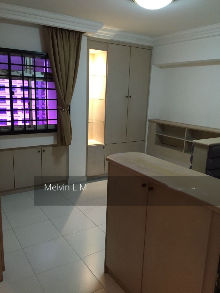 Blk 328 Tampines Street 32 (Tampines), HDB Executive #122571802